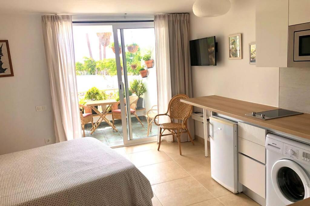 Modern & Spacious Studio Isla, Puerto Del Carmen Tías Exterior foto